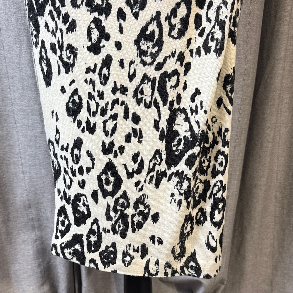Leopard Print Long Sleeve Dress - Picture 10 of 11